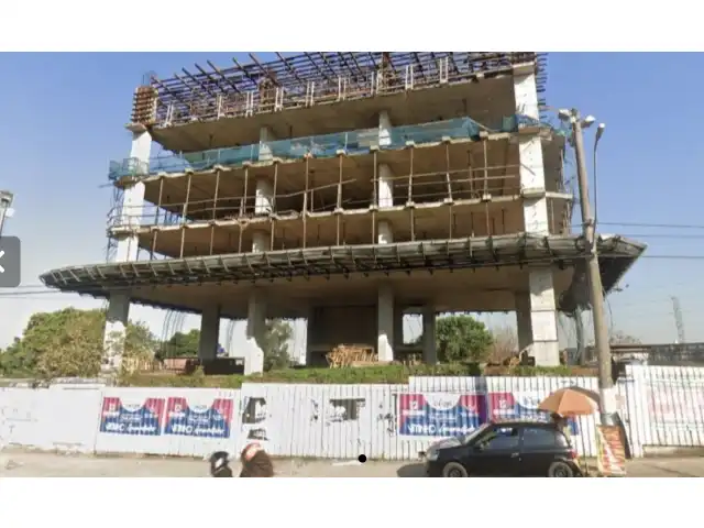 Área 3.700m² - Terreno de esquina, localizado atrás do Posto Galop (Rodovia Presidente Dutra, Km 163, Parque Barreto, São João de Meriti - RJ, 21240-001 e em frente ao Dom Atacadista e ao shopping Grande Rio. Terreno e Respectivas Construções.