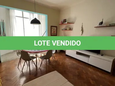 LOTE ÚNICO - Apartamento 145m2 em Copacabana/RJ. Condomínio aceita Airbnb. Imóvel DESOCUPADO. Aceita Financiamento.