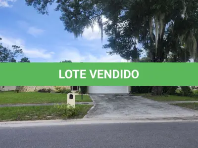 LOTE ÚNICO - Casa em Orlando, Flórida, EUA. 3 Quartos 2 Banheiros. Região permite locação via Airbnb. 29min para a Disney, 27min para o Aeroporto.