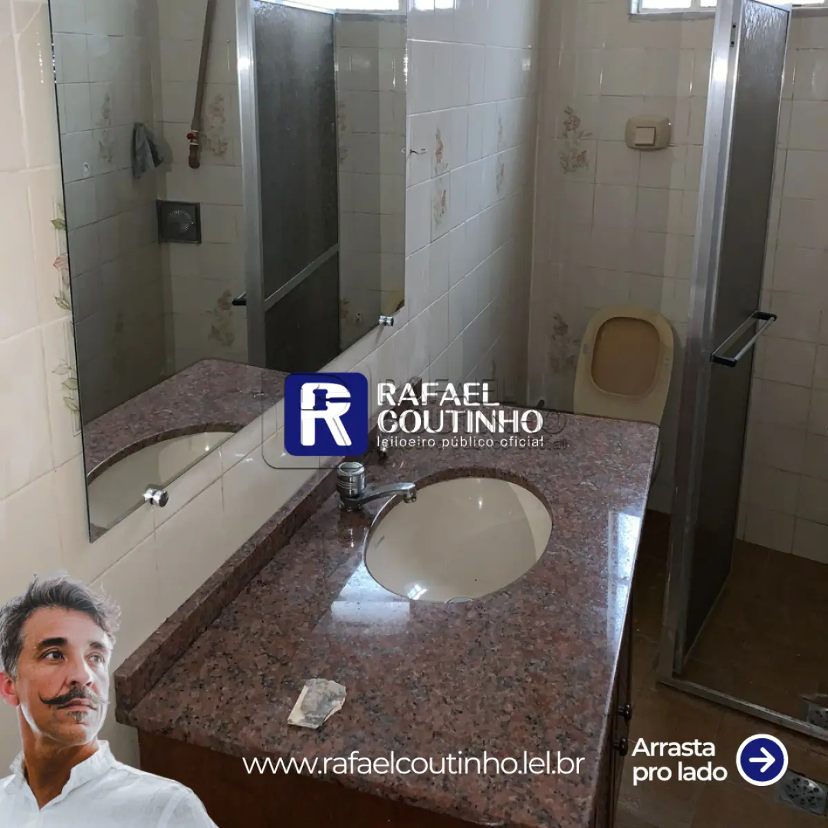 LOTE ÚNICO - Casa 2 Pavimentos com Área Gourmet e 4 Vagas de Garagem