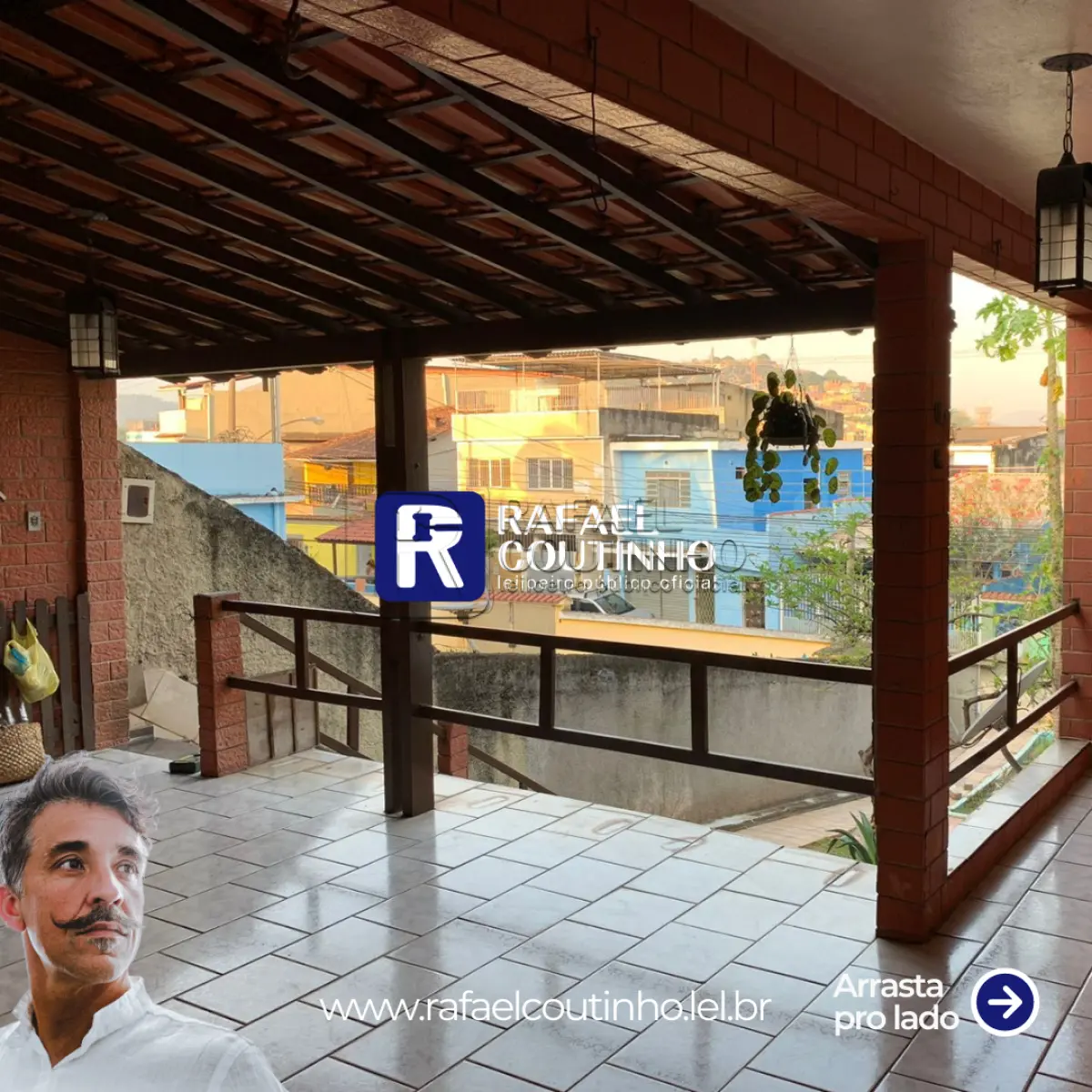 LOTE ÚNICO - Casa 2 Pavimentos com Área Gourmet e 4 Vagas de Garagem