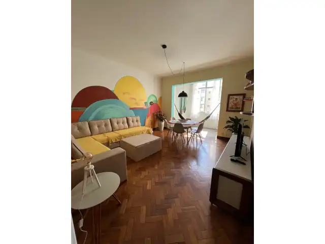 Apartamento 145m2 em Copacabana/RJ. Condomínio aceita Airbnb. Imóvel DESOCUPADO. Aceita Financiamento.