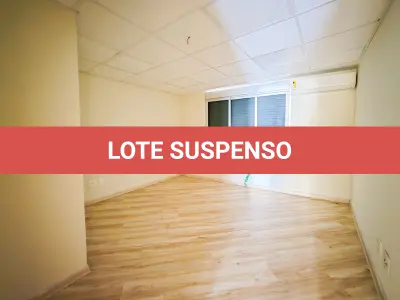 LOTE ÚNICO - Imóvel comercial localizado à Rua Sete de Setembro 124, 3º andar, Centro, Rio de Janeiro,RJ. Aceita Financiamento. DESOCUPADO.