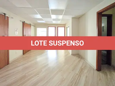 LOTE ÚNICO - Imóvel comercial localizado à Rua Sete de Setembro 124, 3º andar, Centro, Rio de Janeiro,RJ. Aceita Financiamento. DESOCUPADO.