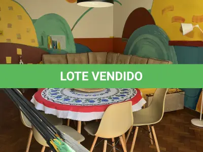 LOTE ÚNICO - Apartamento 145m2 em Copacabana/RJ. Condomínio aceita Airbnb. Imóvel DESOCUPADO. Aceita Financiamento.