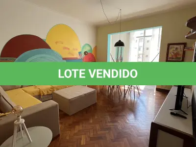 LOTE ÚNICO - Apartamento 145m2 em Copacabana/RJ. Condomínio aceita Airbnb. Imóvel DESOCUPADO. Aceita Financiamento.