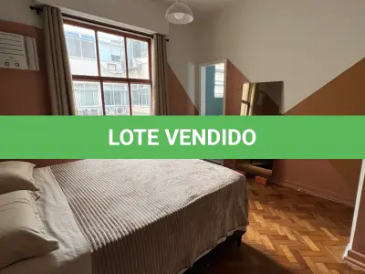 LOTE ÚNICO - Apartamento 145m2 em Copacabana/RJ. Condomínio aceita Airbnb. Imóvel DESOCUPADO. Aceita Financiamento.