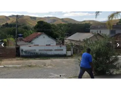 LOTE 001 - Área 504 m² - Barra do Piraí/RJ - Terreno e respectivas construções. Pague em até 30 vezes.