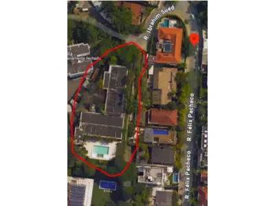 LOTE ÚNICO - Mansão no Jardim Pernambuco - Condomínio mais luxuoso do Leblon/RJ - Terreno e Respectivas Construções. Pague em até 60 vezes.