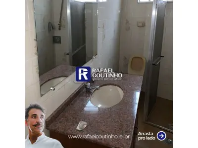 LOTE ÚNICO - Casa 2 Pavimentos com Área Gourmet e 4 Vagas de Garagem