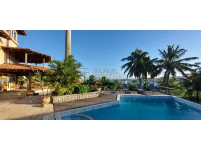 LOTE ÚNICO - Casa Imperial em São Pedro da Aldeia/RJ. AT:2000m² AC:650m² . DESOCUPADA. Aceita Financiamento.