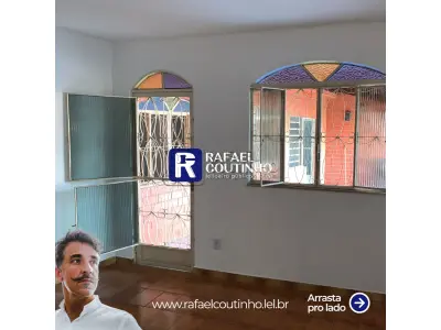 LOTE ÚNICO - Casa 2 Pavimentos com Área Gourmet e 4 Vagas de Garagem