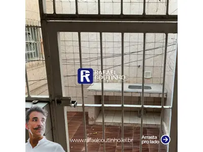 LOTE ÚNICO - Casa 2 Pavimentos com Área Gourmet e 4 Vagas de Garagem