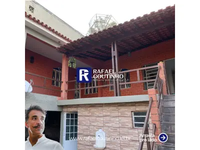 LOTE ÚNICO - Casa 2 Pavimentos com Área Gourmet e 4 Vagas de Garagem