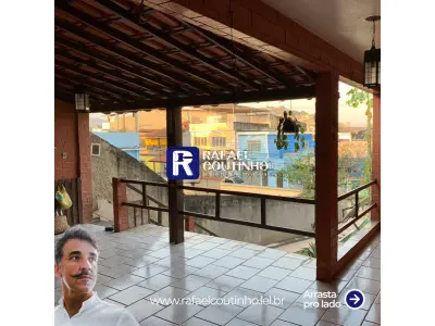 LOTE ÚNICO - Casa 2 Pavimentos com Área Gourmet e 4 Vagas de Garagem