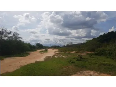 Lote de Terras - Área 113.615m² - Núcleo Colonial São Bento, Belford Roxo/RJ. Terreno e Respectivas Construções. Pague em até 60 vezes.