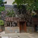 PRÉDIO COMERCIAL DE ESQUINA, ONDE ESTÁ INSTALADO O RESTAURANTE ORO NA AV. GENERAL SAN MARTIN 889, LEBLON, RIO DE JANEIRO - TERRENO E RESPECTIVAS CONSTRUÇÕES. PAGUE EM ATÉ 60 VEZES