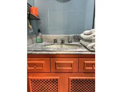 LOTE ÚNICO - Apartamento 145m2 em Copacabana/RJ. Condomínio aceita Airbnb. Imóvel DESOCUPADO. Aceita Financiamento.
