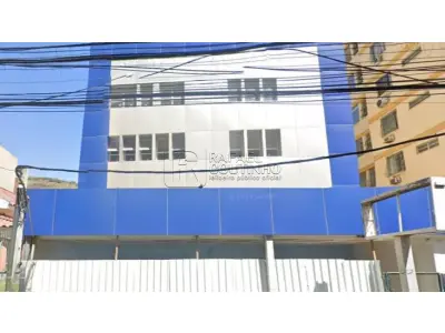 LOTE ÚNICO - Prédio Comercial 4 Andares - Terreno 1.400m² - Santa Rosa, Niterói/RJ. Terreno e Respectivas Construções. Pague em até 60 vezes.