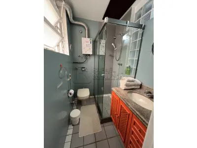 LOTE ÚNICO - Apartamento 145m2 em Copacabana/RJ. Condomínio aceita Airbnb. Imóvel DESOCUPADO. Aceita Financiamento.
