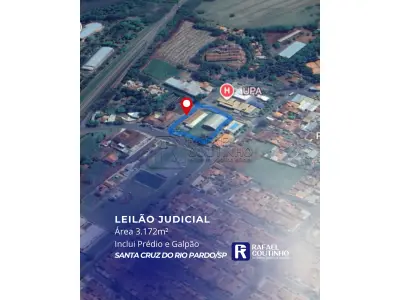 LOTE ÚNICO - Área 3.172m² com Prédio e Galpão - Santa Cruz do Rio Pardo-SP. Terreno e Respectivas Construções. Pague em até 60 vezes.
