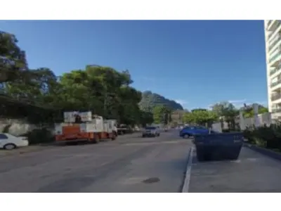 Terreno Aprox. 6.400 m² na Barra Olímpica/RJ – VENDA DIRETA CONDICIONADA BANCO SAFRA. Aceita Financiamento.