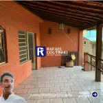 CASA 2 PAVIMENTOS COM ÁREA GOURMET E 4 VAGAS DE GARAGEM