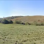 LOTE ÚNICO - Imóvel Rural - Área 484.000m² (=10 alqueires =48,4 hectares) - Italva/RJ. Terreno e Respectivas Construções. Pague em até 60 vezes.