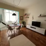 LOTE ÚNICO - Apartamento 145m2 em Copacabana/RJ. Condomínio aceita Airbnb. Imóvel DESOCUPADO. Aceita Financiamento.