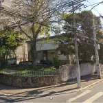LOTE ÚNICO - Prédio de esquina - Área Total 1.126m² - Centro de Campos dos Goytacazes/RJ. Terreno e Respectivas Construções. Pague em até 60 vezes.