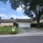 CASA EM ORLANDO, FLÓRIDA, EUA. 3 QUARTOS 2 BANHEIROS. REGIÃO PERMITE LOCAÇÃO VIA AIRBNB. 29MIN PARA A DISNEY, 27MIN PARA O AEROPORTO.
