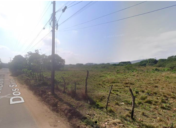 Área 50.820 m² - Beira de Pista - Rio Bonito/RJ. Terreno e Respectivas Construções. Pague em até 60 vezes.