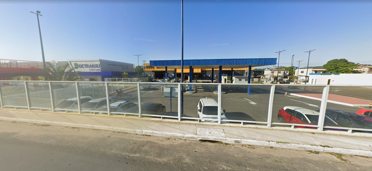 Imagem do imóvel Terreno do Antigo Posto do Detran em Maricá - Área 4.796m² - Rod. Amaral Peixoto - Maricá/RJ. Pague em até 60 vezes.